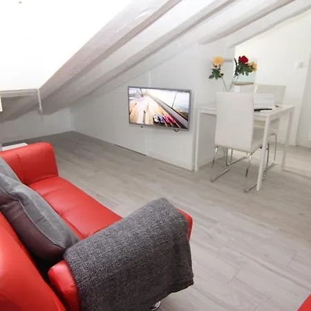 Apartamento Atico En Puerta Del Sol Madrid Exterior photo