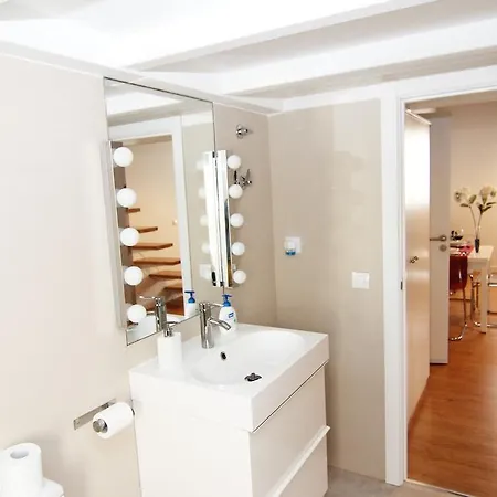 Apartamento Atico En Puerta Del Sol Madrid Exterior photo